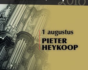 Pieter Heykoop speelt in de Bovenkerk van Kampen