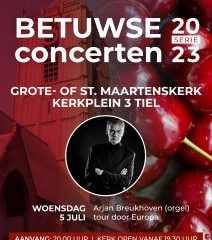 Arjan Breukhoven tijdens de Betuwse concerten in Tiel