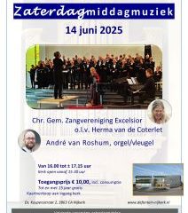 Christelijke Zangvereniging Excelsior zingt in de Fontein te Nijkerk