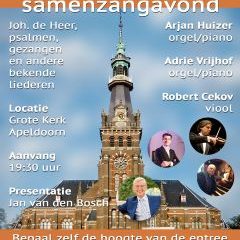 Samen zingen in Apeldoorn in de Grote kerk met geestelijke liederen